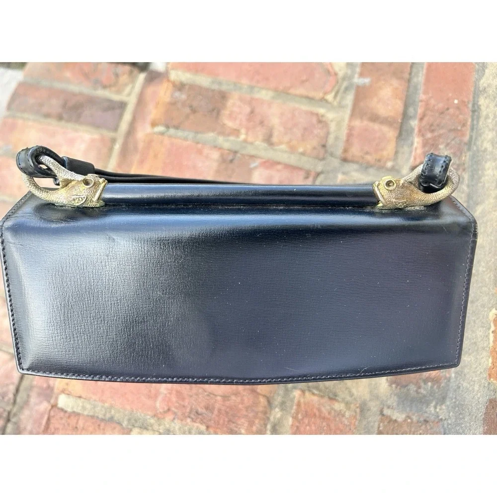 Mystery Vintage leather Bag. See‎ description. Scaasi?